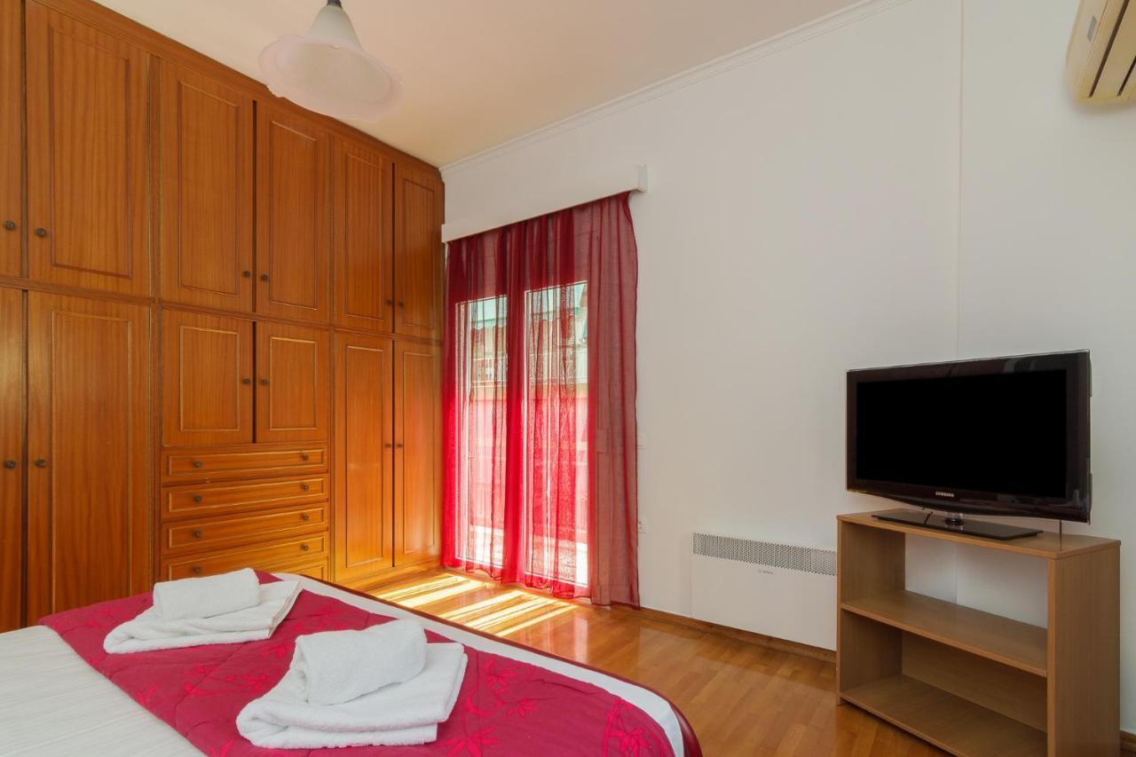 Nice 2Bedroom Apartment In Pagkrati Athen Eksteriør bilde