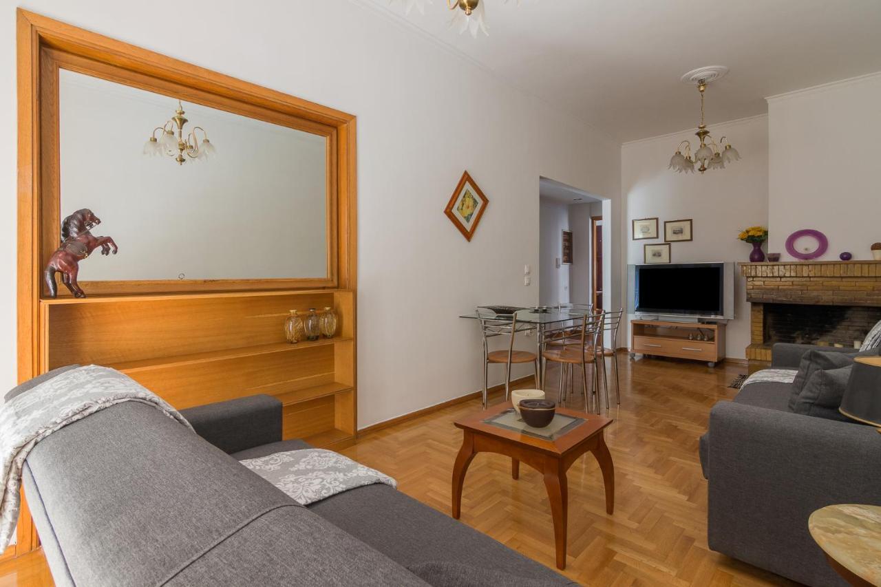 Nice 2Bedroom Apartment In Pagkrati Athen Eksteriør bilde