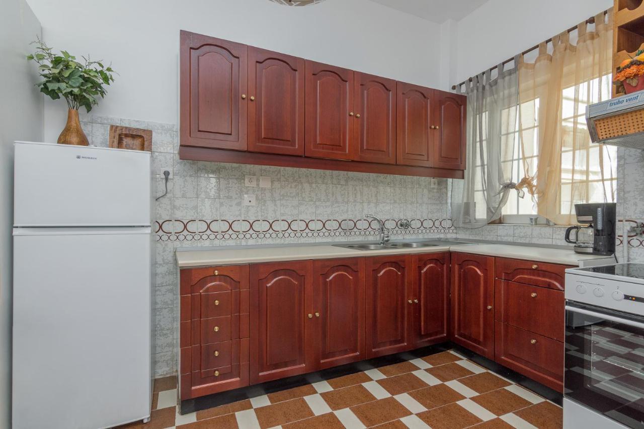 Nice 2Bedroom Apartment In Pagkrati Athen Eksteriør bilde