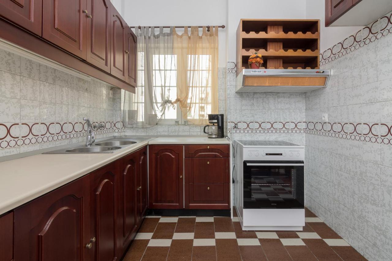 Nice 2Bedroom Apartment In Pagkrati Athen Eksteriør bilde